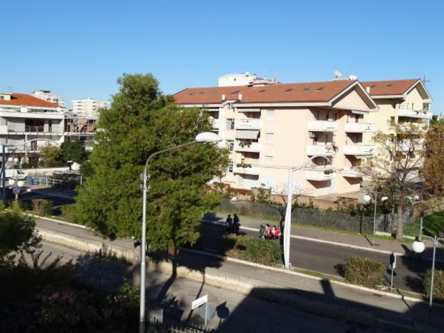 Bed and Breakfast Solemare Montesilvano Marina Esterno foto
